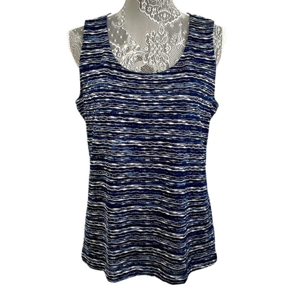 Jones New York Collection Size Large blue and white striped stretchy tank top.